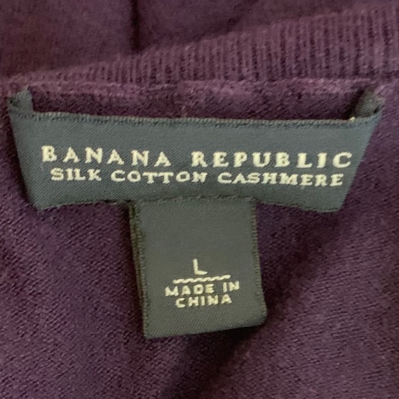 SOLD-Banana Republic | Turtleneck Silk Cashmere - Picture 5 of 8